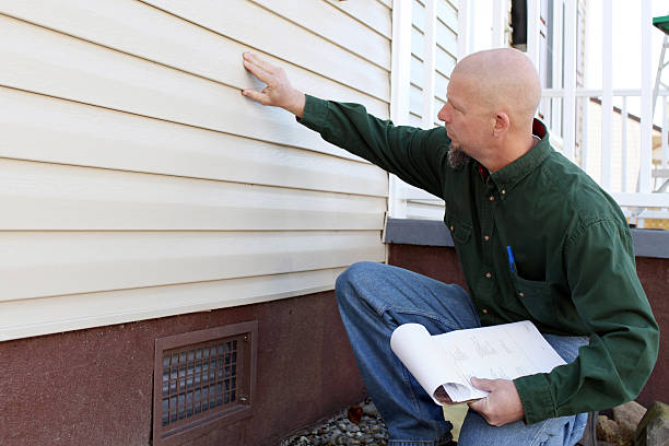 Siding Removal and Disposal in Mayfair, CA